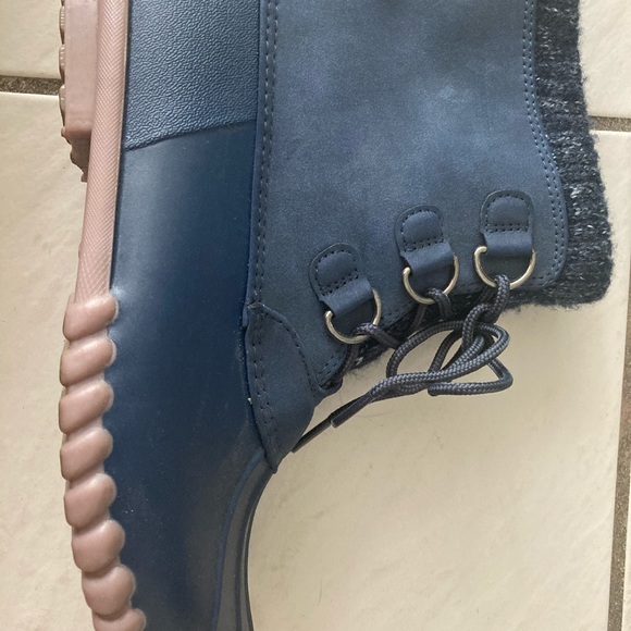 Bare trap fabulous water proof boot in blue - Picture 7 of 9